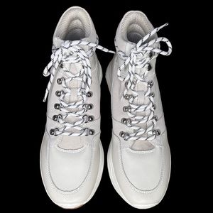 Winnie Harlow Steve Madden Glorey White Leather Sneaker Size 10
